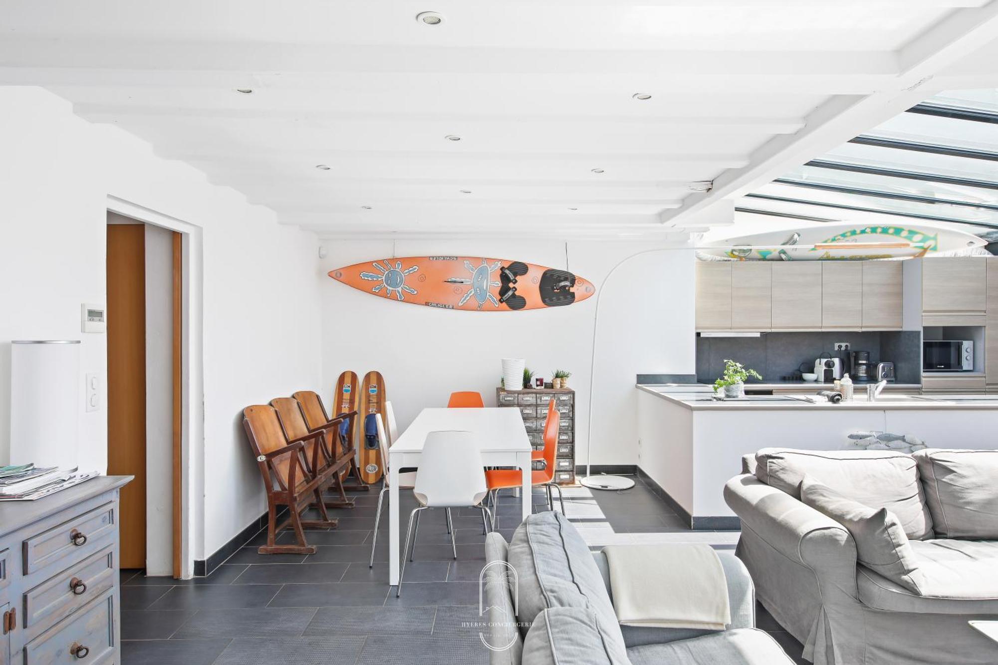 Maison Sur L'Eau-Hyeres-Almanarre-Parkings Clim Wifi By Hc Zewnętrze zdjęcie